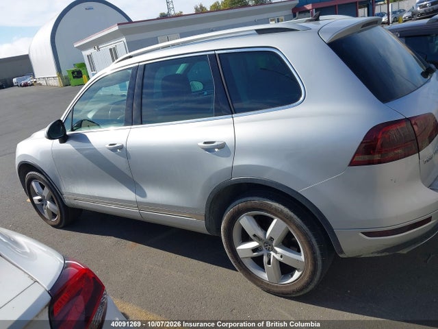 Aukcja sprzedaży 2011 Volkswagen Touareg V6 Tdi, vin: WVGFK9BPXBD005524, numer aukcji: 40091269