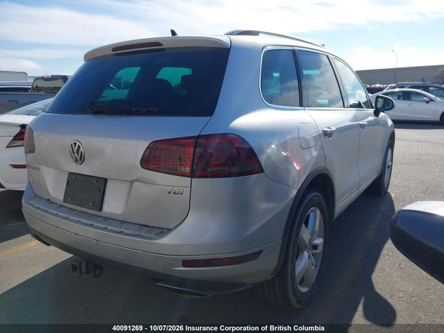 Aukcja sprzedaży 2011 Volkswagen Touareg V6 Tdi, vin: WVGFK9BPXBD005524, numer aukcji: 40091269