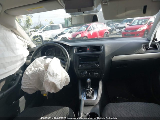 Продажа на аукционе авто 2013 Volkswagen Jetta Se, vin: 3VWDX7AJ3DM423314, номер лота: 40083351