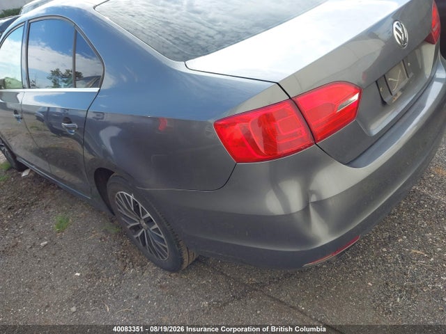 Продажа на аукционе авто 2013 Volkswagen Jetta Se, vin: 3VWDX7AJ3DM423314, номер лота: 40083351