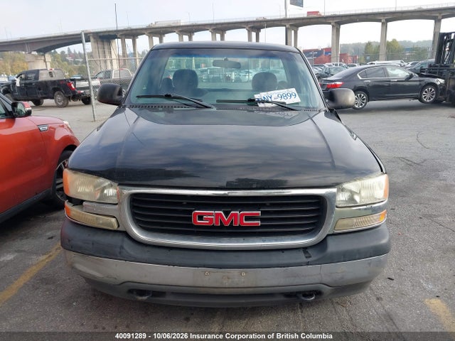 40091289 :رقم المزاد ، 1GTEC14W8YZ231558 vin ، 2000 Gmc New Sierra C1500 مزاد بيع