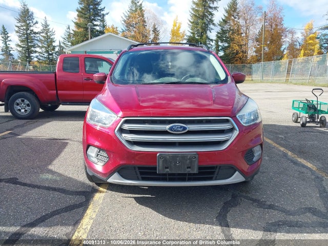 40091313 :رقم المزاد ، 1FMCU0GD7HUD98236 vin ، 2017 Ford Escape Se مزاد بيع