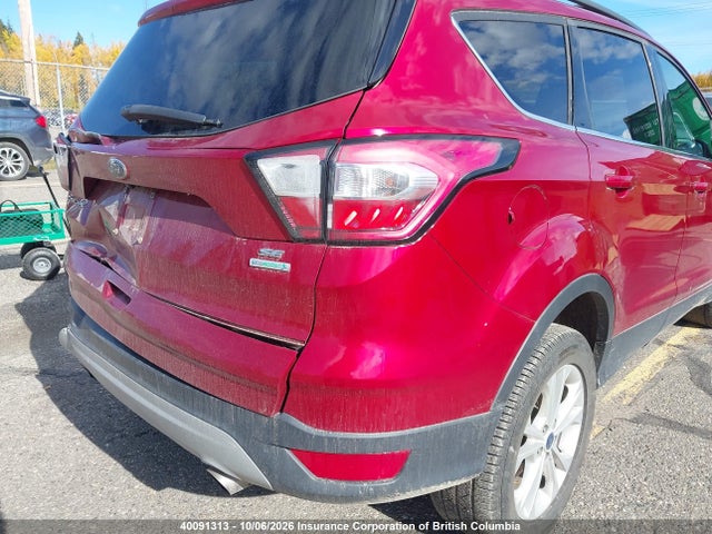 40091313 :رقم المزاد ، 1FMCU0GD7HUD98236 vin ، 2017 Ford Escape Se مزاد بيع