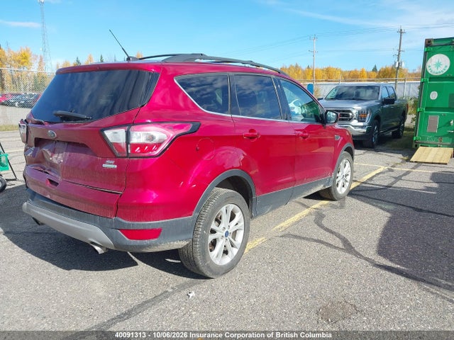40091313 :رقم المزاد ، 1FMCU0GD7HUD98236 vin ، 2017 Ford Escape Se مزاد بيع