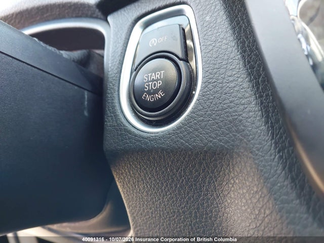 40091316 :رقم المزاد ، WBA3C3C5XDF146516 vin ، 2013 Bmw 320i مزاد بيع
