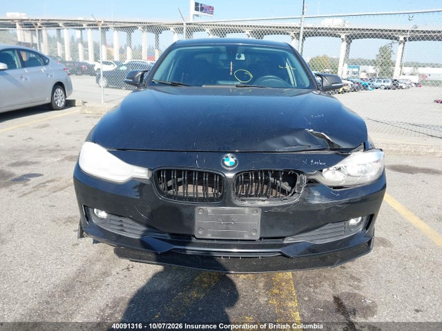 40091316 :رقم المزاد ، WBA3C3C5XDF146516 vin ، 2013 Bmw 320i مزاد بيع