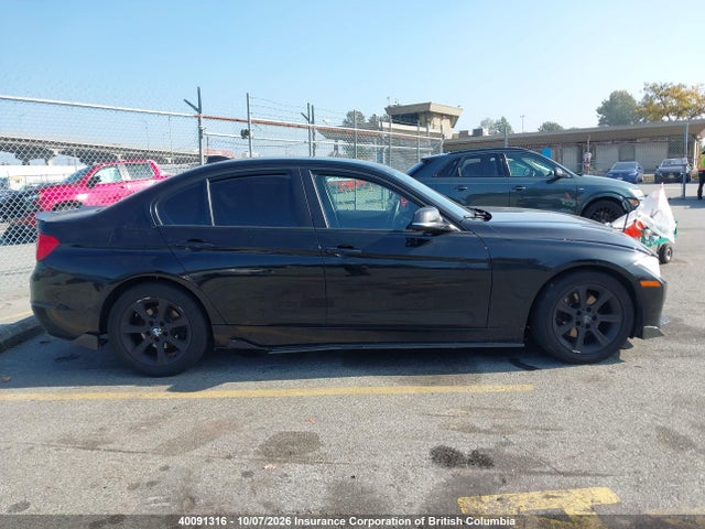 40091316 :رقم المزاد ، WBA3C3C5XDF146516 vin ، 2013 Bmw 320i مزاد بيع