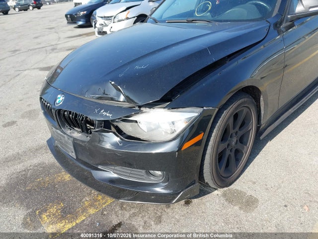 40091316 :رقم المزاد ، WBA3C3C5XDF146516 vin ، 2013 Bmw 320i مزاد بيع