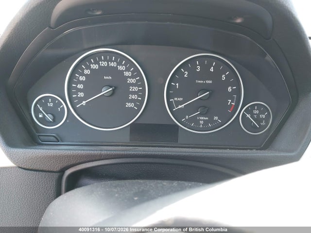 40091316 :رقم المزاد ، WBA3C3C5XDF146516 vin ، 2013 Bmw 320i مزاد بيع