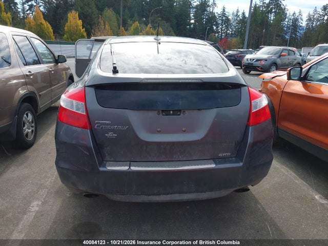 40084123 :رقم المزاد ، 5J6TF2H58AL800112 vin ، 2010 Honda Accord Crosstour Exl مزاد بيع