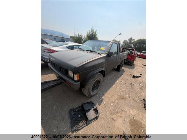 40091322 :رقم المزاد ، JN6HD16Y4PX423012 vin ، 1993 Nissan D21 King Cab مزاد بيع