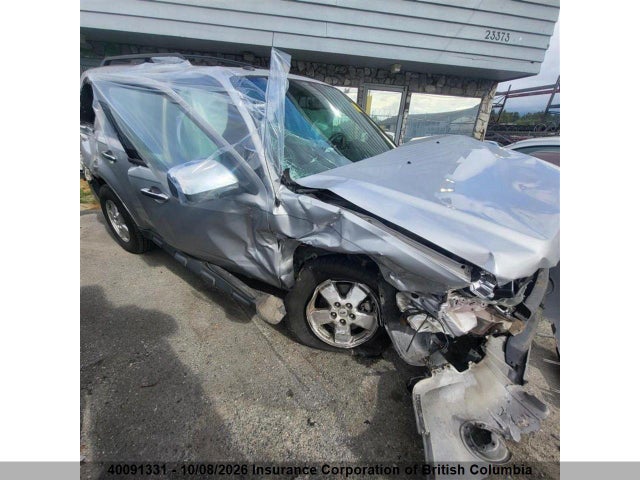 2011 Ford Escape Xlt მანქანა იყიდება აუქციონზე, vin: 1FMCU0D72BKA40222, აუქციონის ნომერი: 40091331