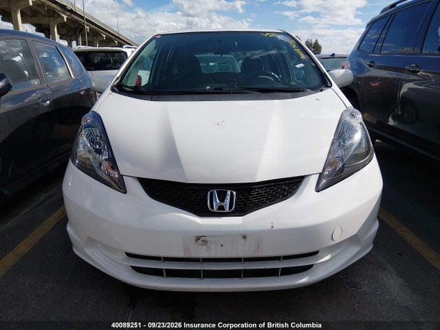 2010 Honda Fit Lx მანქანა იყიდება აუქციონზე, vin: JHMGE8H54AC803245, აუქციონის ნომერი: 40089251