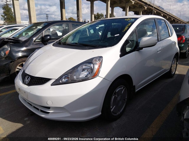 2010 Honda Fit Lx მანქანა იყიდება აუქციონზე, vin: JHMGE8H54AC803245, აუქციონის ნომერი: 40089251