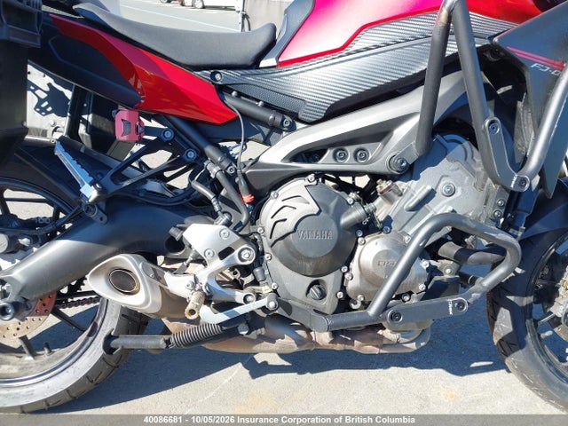 Yamaha FJ09 2015 JYARN37NXFA000355 Image 8