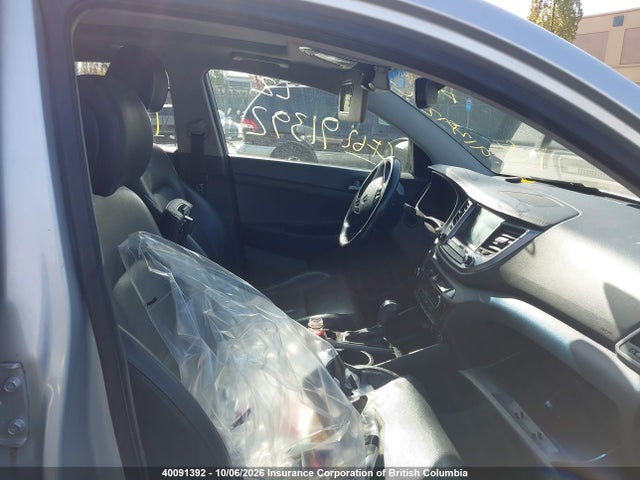 Aukcja sprzedaży 2016 Hyundai Tucson Limited/sport And Eco/se, vin: KM8J3CA2XGU061576, numer aukcji: 40091392
