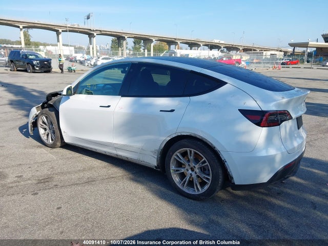 Tesla Model Y 2023 LRWYGDFD6PC929681 Image 3