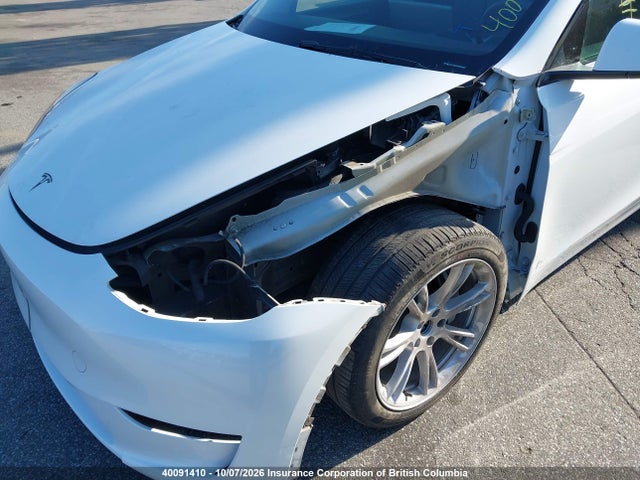 Tesla Model Y 2023 LRWYGDFD6PC929681 Image 6