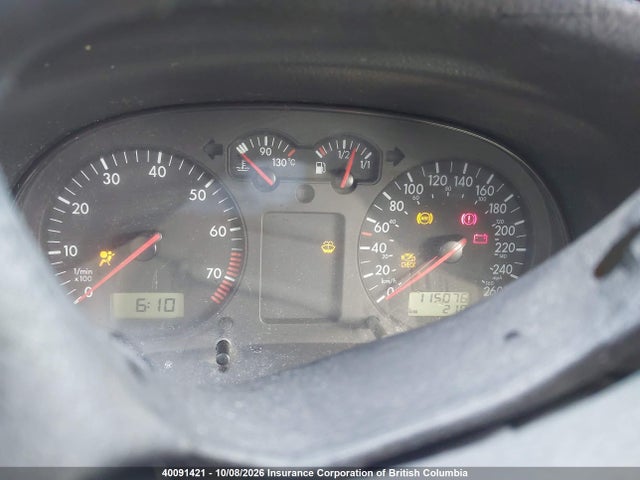 40091421 :رقم المزاد ، 9BWBS21J314014450 vin ، 2001 Volkswagen Golf مزاد بيع