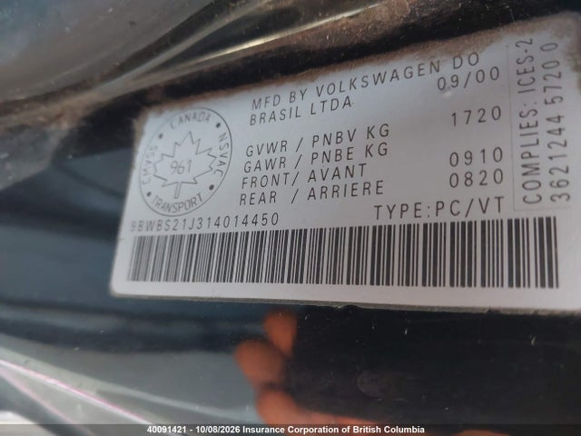 40091421 :رقم المزاد ، 9BWBS21J314014450 vin ، 2001 Volkswagen Golf مزاد بيع
