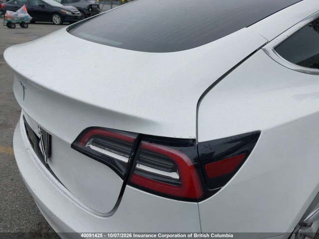 5YJ3E1EA0LF789875 Tesla MODEL 3