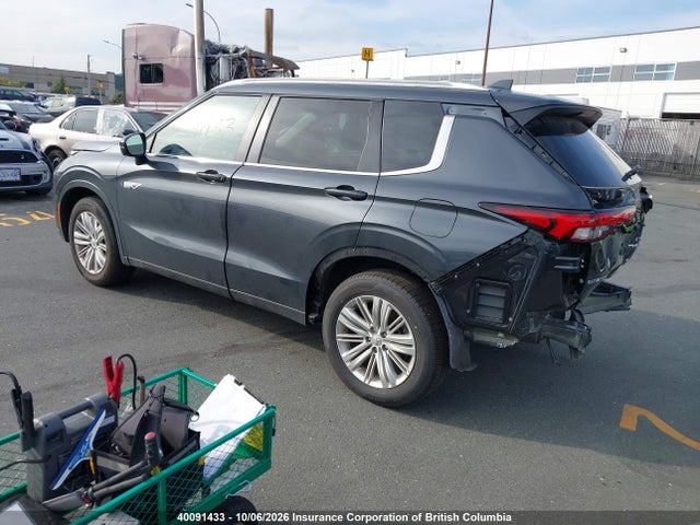 40091433 :رقم المزاد ، JA4T5VA93SZ605681 vin ، 2025 Mitsubishi Outlander Plug-in Hybrid Le/se S-awc/sel S-awc مزاد بيع