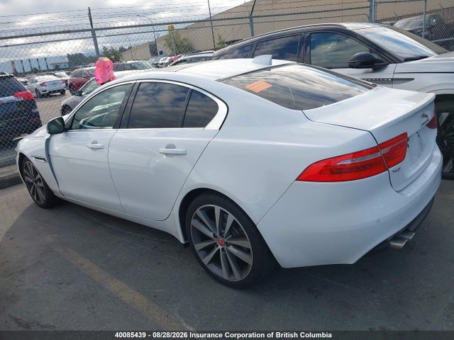 40085439 :رقم المزاد ، SAJAK4FN1JCP26573 vin ، 2018 Jaguar Xe Prestige مزاد بيع