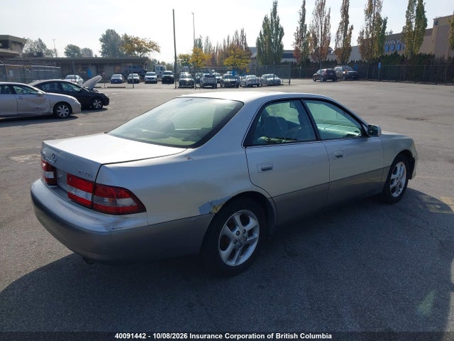 Продаж на аукціоні авто 2001 Lexus Es 300, vin: JT8BF28G710299359, номер лоту: 40091442