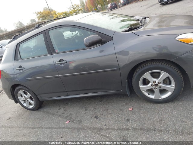 40091446 :رقم المزاد ، 2T1KU4EE8DC994921 vin ، 2013 Toyota Corolla Matrix مزاد بيع