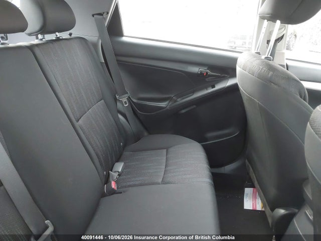 40091446 :رقم المزاد ، 2T1KU4EE8DC994921 vin ، 2013 Toyota Corolla Matrix مزاد بيع