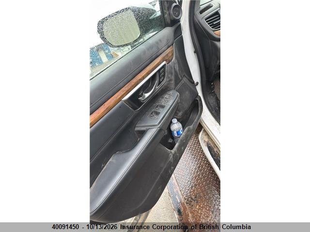40091450 :رقم المزاد ، 2HKRW2H98KH107081 vin ، 2019 Honda Cr-v مزاد بيع
