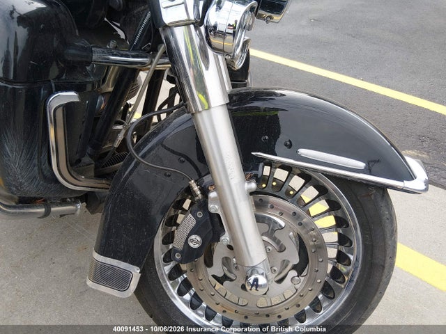 40091453 :رقم المزاد ، 5HD1KEMAXCB684165 vin ، 2012 Harley-davidson Flhtk Electra Glide Ultra Ltd مزاد بيع