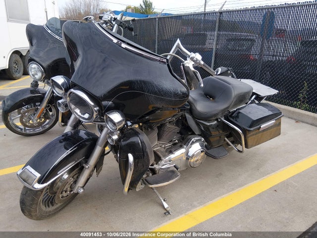 40091453 :رقم المزاد ، 5HD1KEMAXCB684165 vin ، 2012 Harley-davidson Flhtk Electra Glide Ultra Ltd مزاد بيع