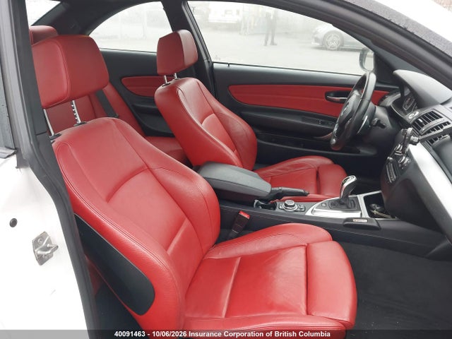 40091463 :رقم المزاد ، WBAUC9C53CVM11871 vin ، 2012 Bmw 135i مزاد بيع