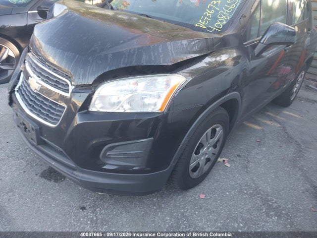 Chevrolet TRAX LS 2015 3GNCJKSB9FL213780 Image 2