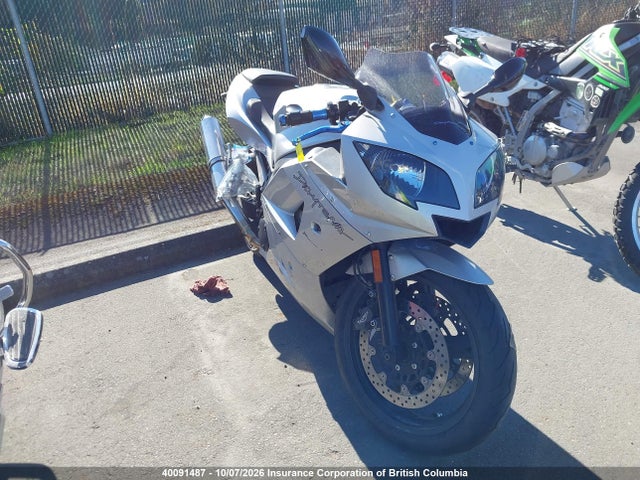 Aukcja sprzedaży 2004 Triumph Motorcycle Daytona 600, vin: SMT810G274J189268, numer aukcji: 40091487
