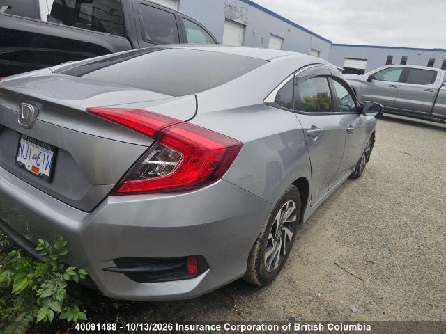 40091488 :رقم المزاد ، 2HGFC2F72GH015656 vin ، 2016 Honda Civic مزاد بيع