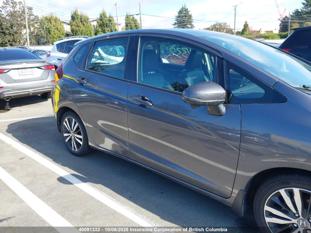Продажа на аукционе авто 2017 Honda Fit Ex/exl, vin: 3HGGK5H82HM101387, номер лота: 40091332