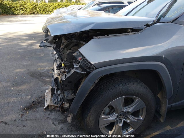 2T3BWRFV9PW151729 Toyota RAV4 LE