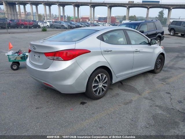 2011 Hyundai Elantra Gls/limited მანქანა იყიდება აუქციონზე, vin: 5NPDH4AE5BH057537, აუქციონის ნომერი: 40091536
