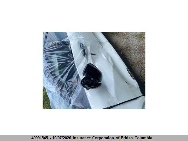 Volvo C40 2023 YV4ED3GL0P2039078 Image 8