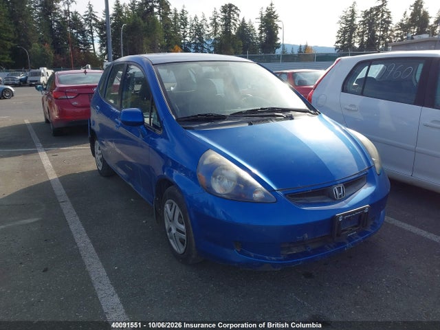 Продажа на аукционе авто 2007 Honda Fit, vin: JHMGD37207S816361, номер лота: 40091551