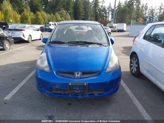 Продажа на аукционе авто 2007 Honda Fit, vin: JHMGD37207S816361, номер лота: 40091551