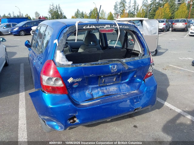 Продажа на аукционе авто 2007 Honda Fit, vin: JHMGD37207S816361, номер лота: 40091551