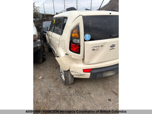 40091569 :رقم المزاد ، KNDJT2A26B7712305 vin ، 2011 Kia Soul مزاد بيع