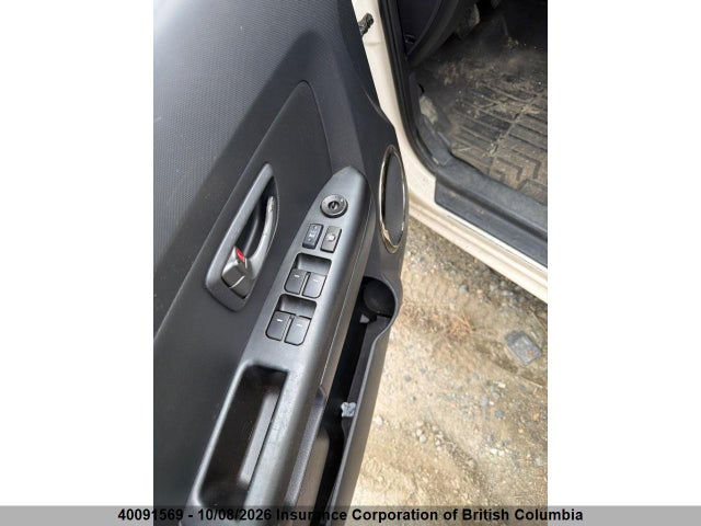40091569 :رقم المزاد ، KNDJT2A26B7712305 vin ، 2011 Kia Soul مزاد بيع