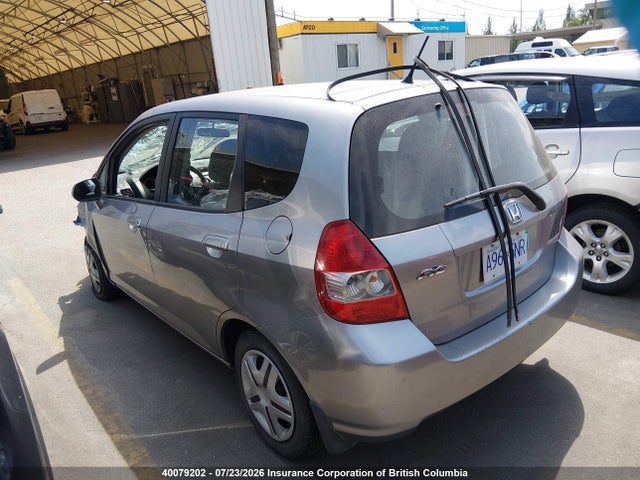 40079202 :رقم المزاد ، JHMGD38468S813174 vin ، 2008 Honda Fit Dx/lx مزاد بيع