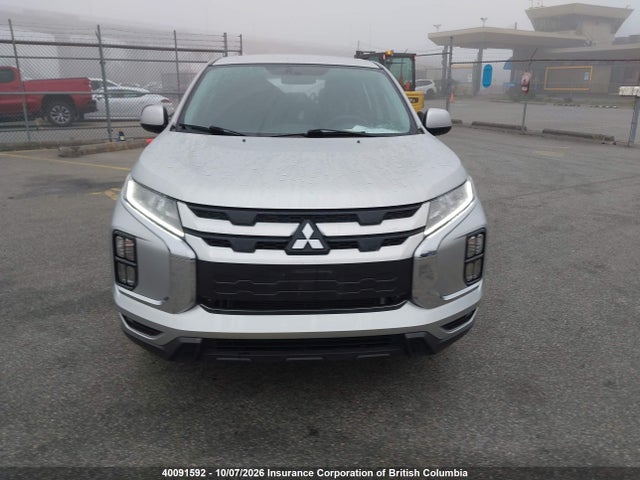 Продажа на аукционе авто 2023 Mitsubishi Rvr, vin: JA4AHUAUXPU605114, номер лота: 40091592