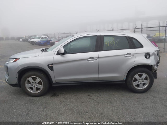 Продажа на аукционе авто 2023 Mitsubishi Rvr, vin: JA4AHUAUXPU605114, номер лота: 40091592