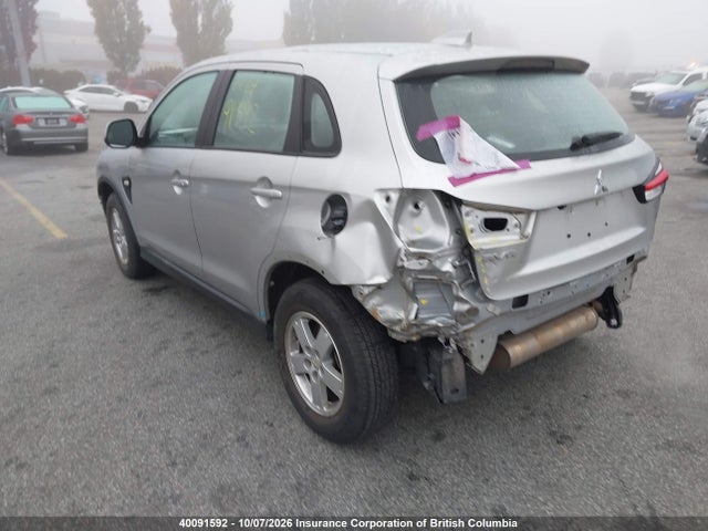 Продажа на аукционе авто 2023 Mitsubishi Rvr, vin: JA4AHUAUXPU605114, номер лота: 40091592